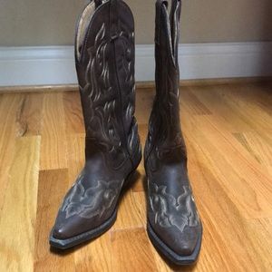 Laredo Cowgirl Boots 👢